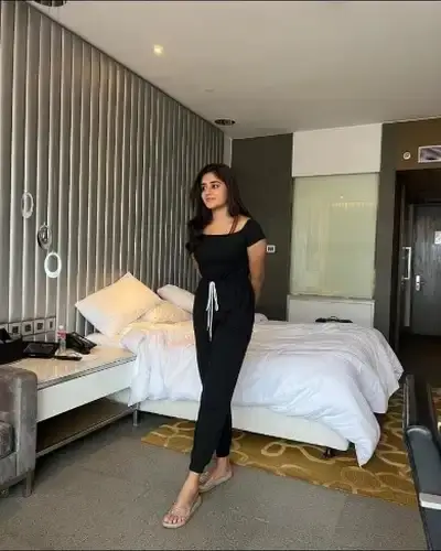 Jalesar Call Girl Service